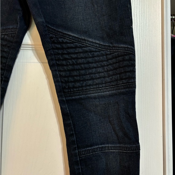 Michael Kors dark wash moto ankle jeans, size 4 - Picture 5 of 6